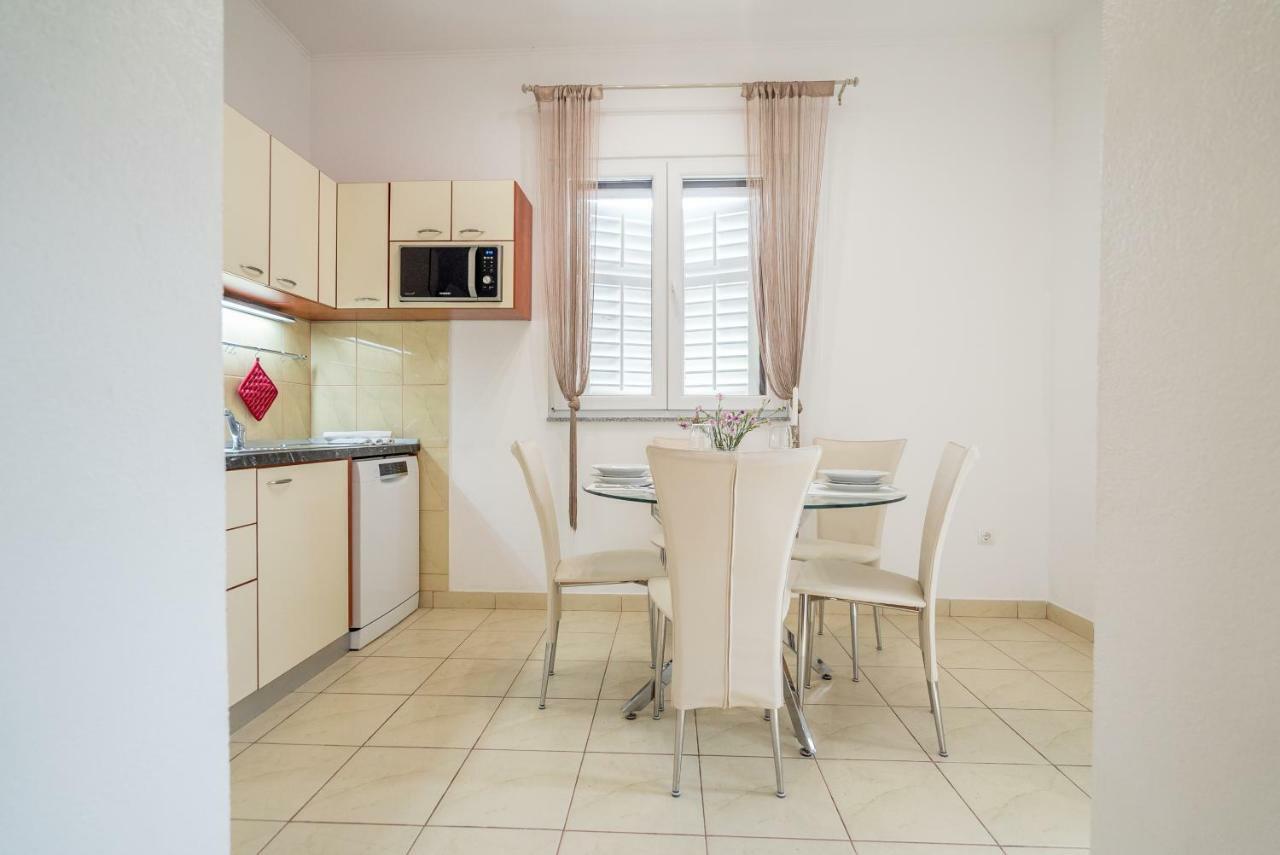 Adam Apartments Stobrec Ngoại thất bức ảnh